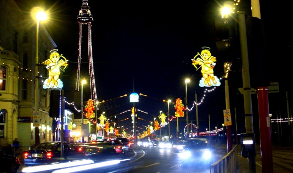 Blackpool_Illuminations_and_Tower